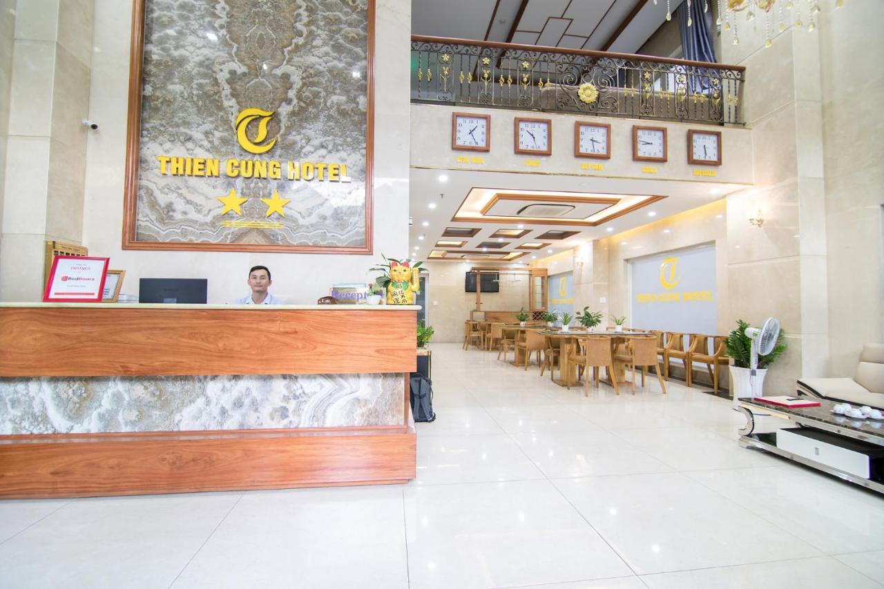 Reddoorz Plus Near Lotte Mart Cong Hoa Hô Chi Minh-Ville Extérieur photo