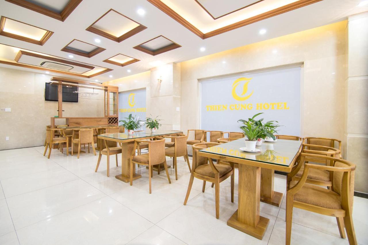 Reddoorz Plus Near Lotte Mart Cong Hoa Hô Chi Minh-Ville Extérieur photo